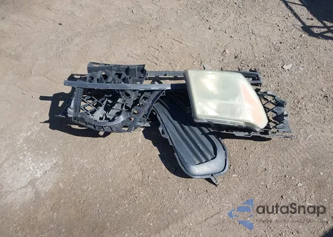 2005 Nissan Frontier Se from USA, damaged, VIN 1N6AD07U05C424881